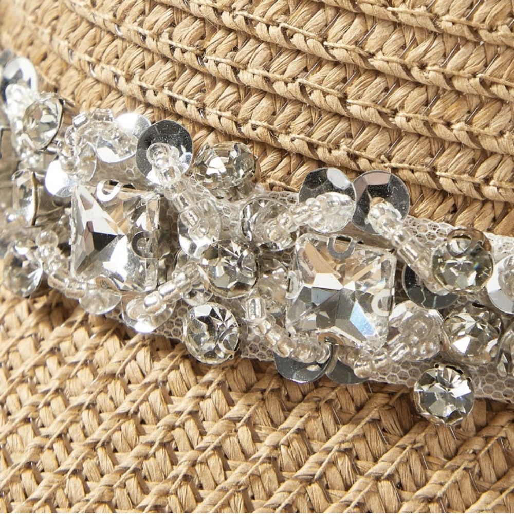 ๐ Straw Rhinestone and Sequin Sun Visor - Picture 6 of 6